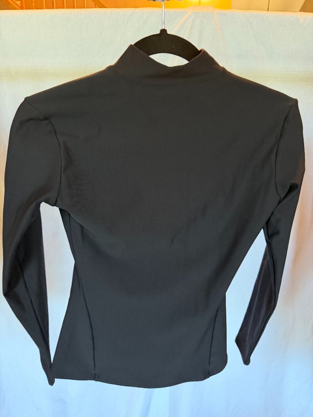 Under Armour ColdGear Black Mock Neck Long Sleeve Top Size M
